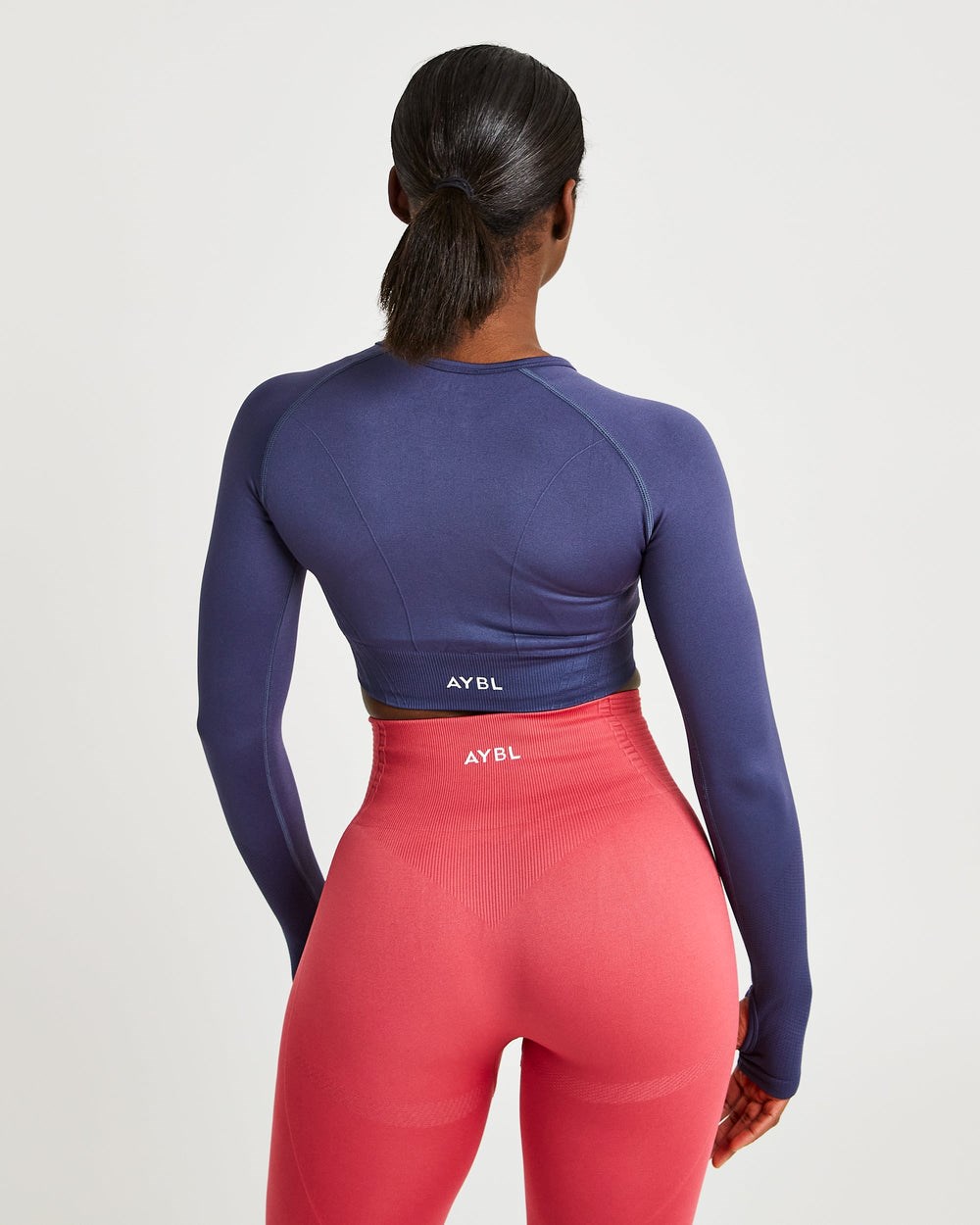 AYBL Balance V2 Seamless Long Sleeve Crop Top Marinblå Blå | 4916-HGMBE