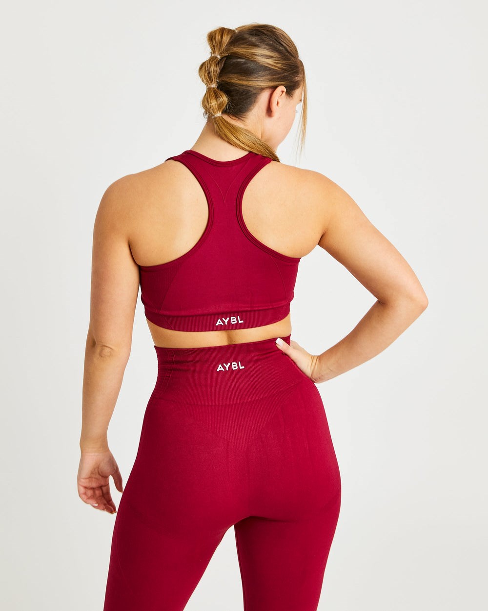 AYBL Balance V2 Seamless Sports Bra Röda | 4583-ZLNOI