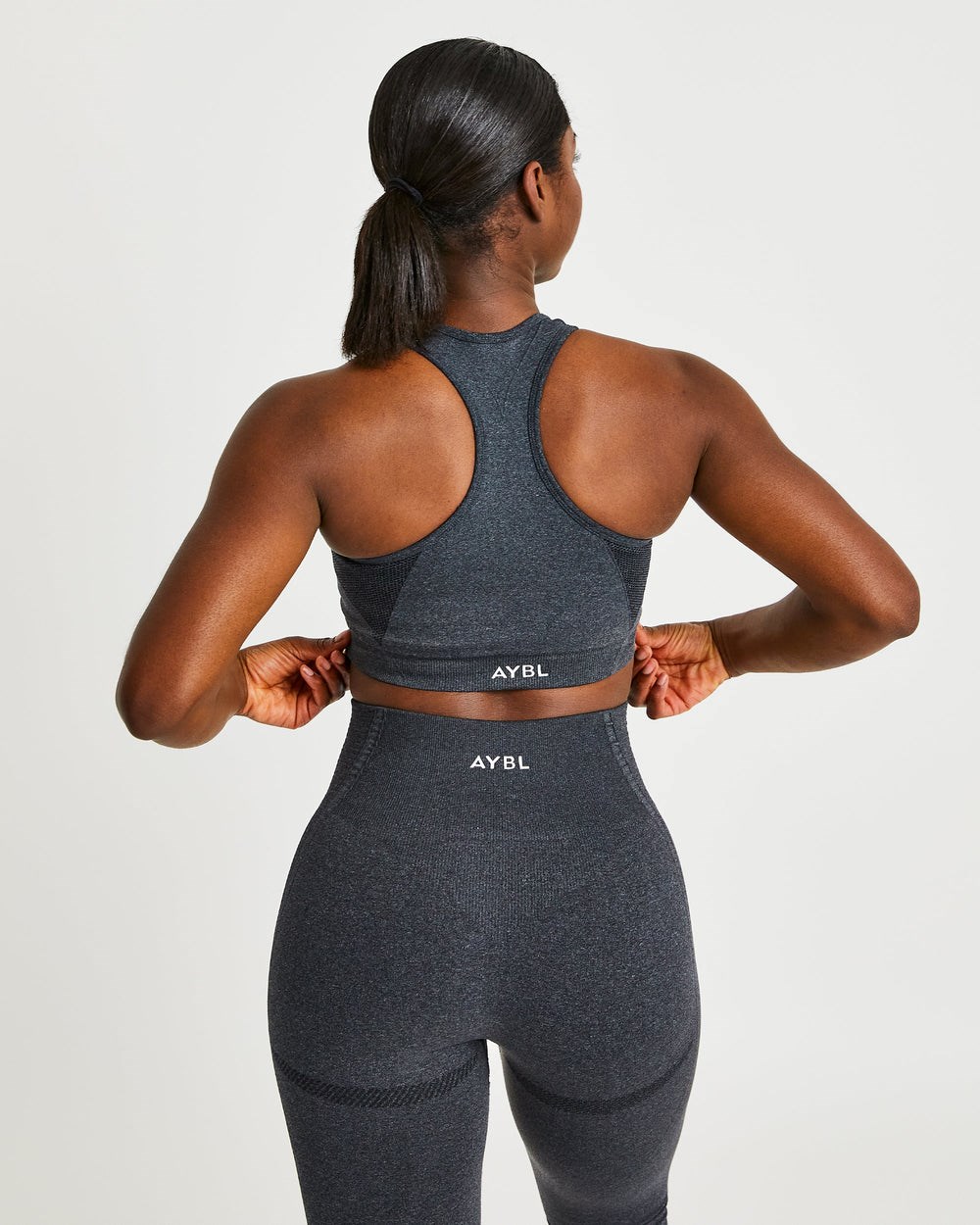 AYBL Balance V2 Seamless Sports Bra Svarta | 2473-QUKLF