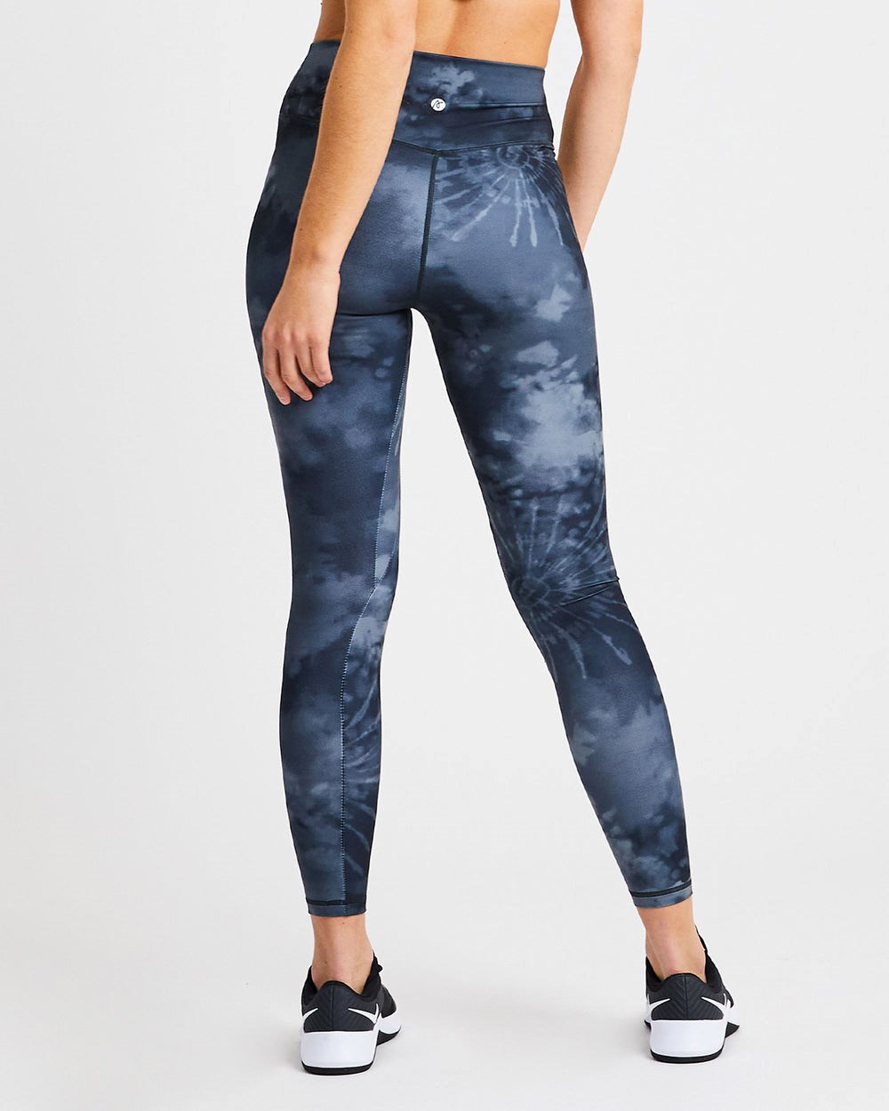 AYBL Core Leggings Svarta | 0972-XOQJI