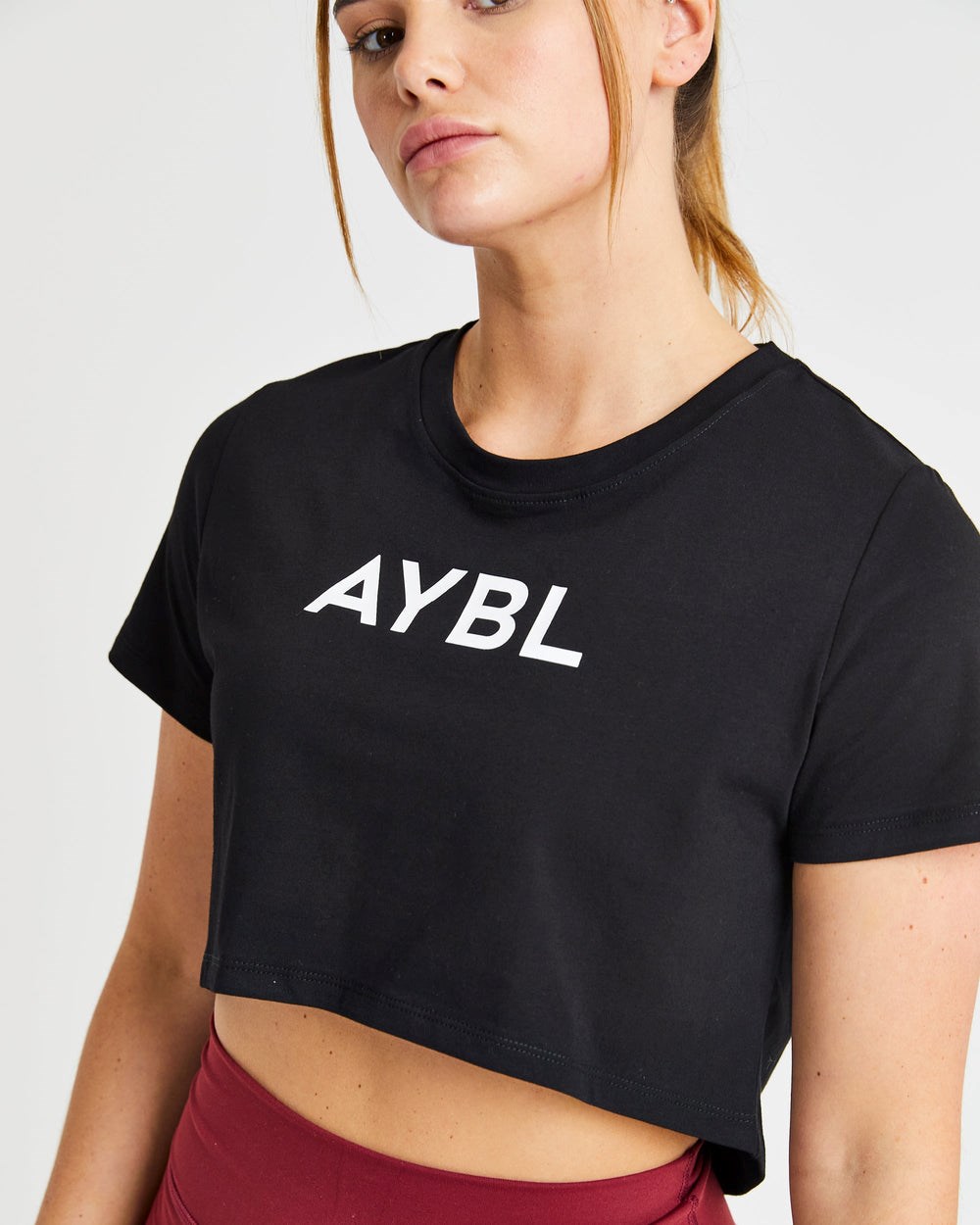 AYBL Crop T Shirt Svarta | 1726-CGLMQ