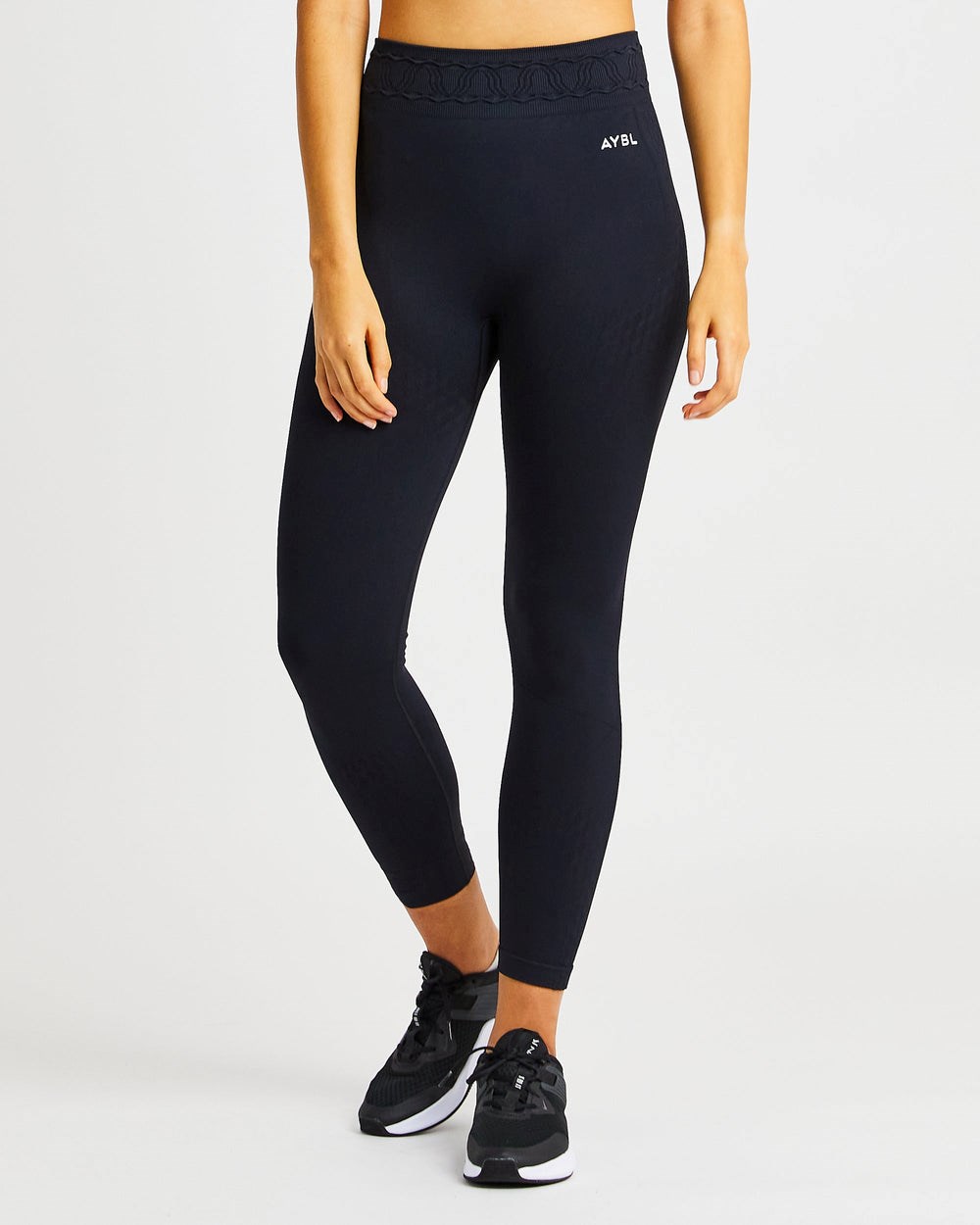 AYBL Elevate Seamless Leggings Svarta | 3912-AKIPH