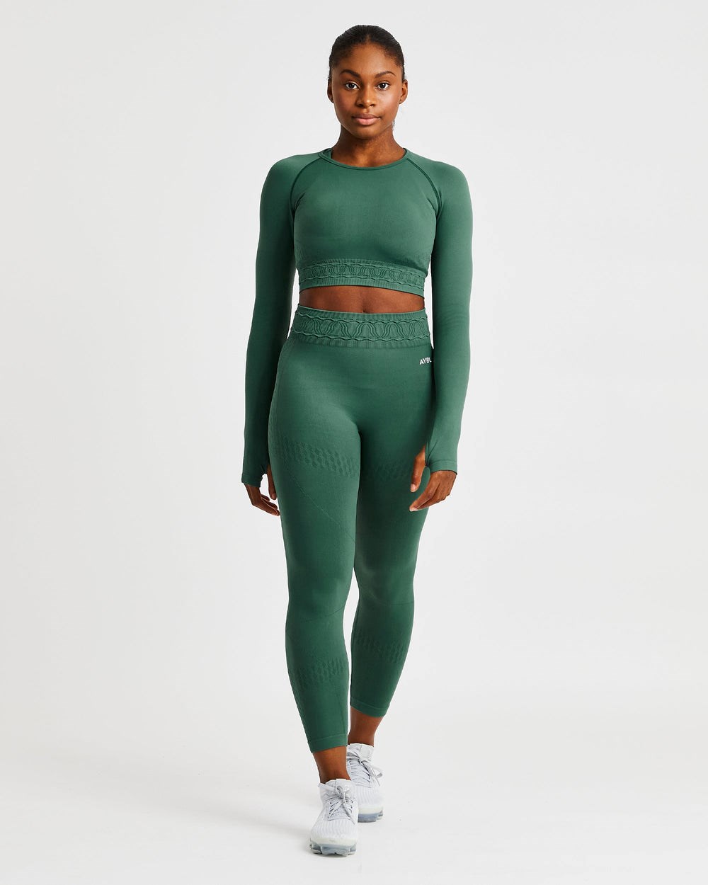 AYBL Elevate Seamless Long Sleeve Crop Top Gröna | 8320-ITWHA