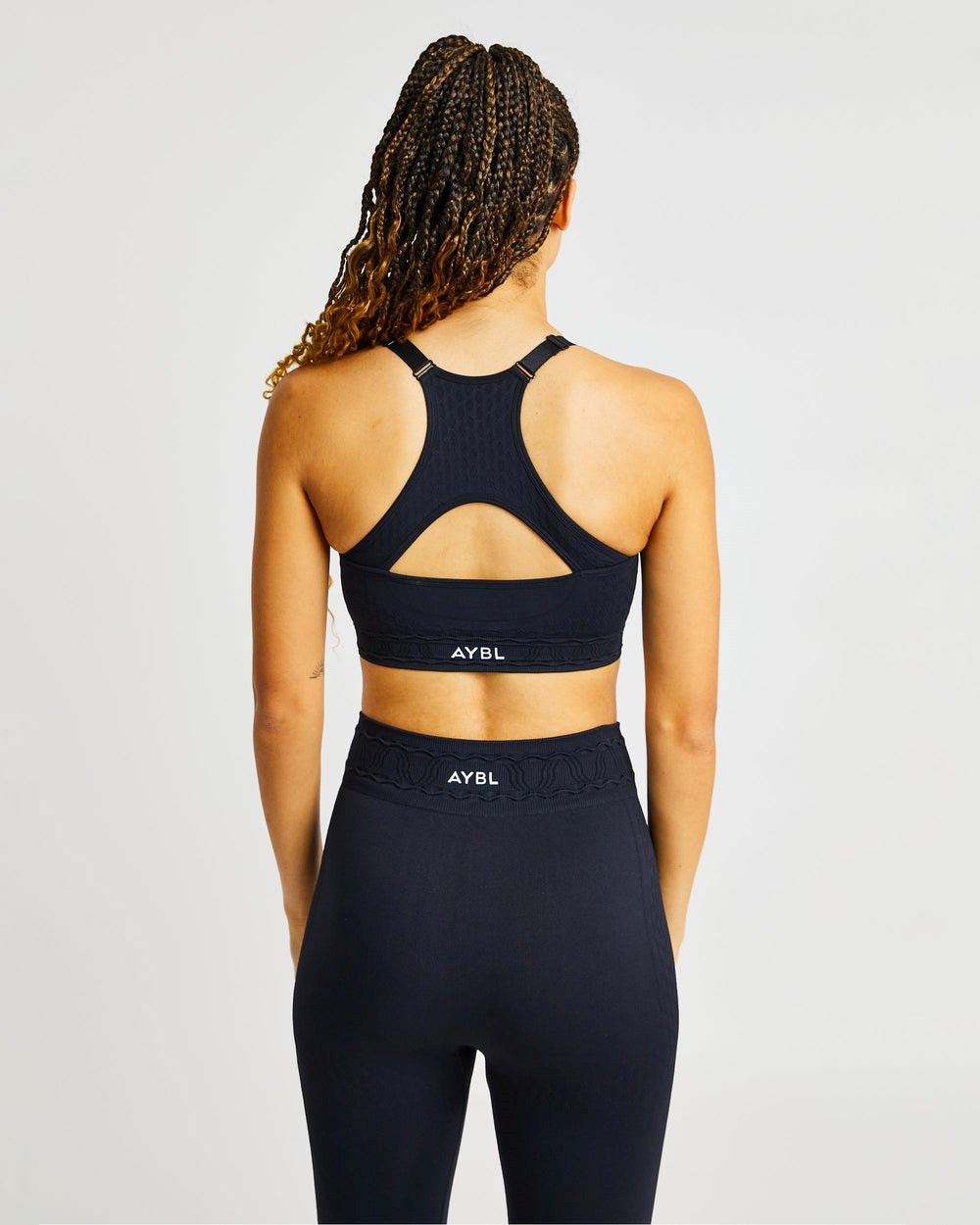 AYBL Elevate Seamless Sports Bra Svarta | 3527-JOHNE