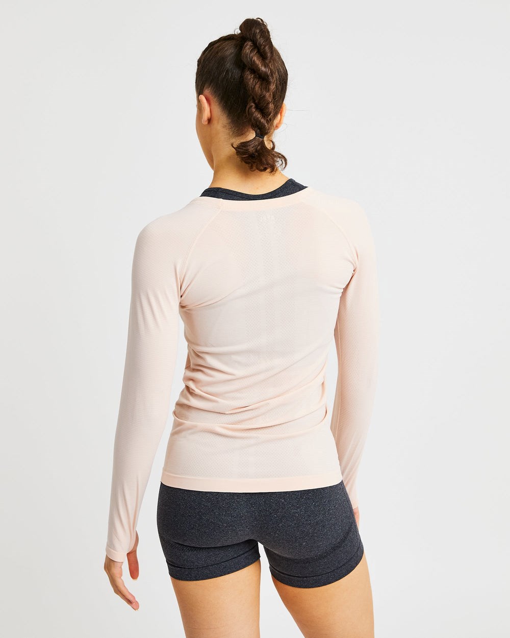 AYBL Embrace Seamless Long Sleeve T Shirt Soft Peach | 6807-HNSRA