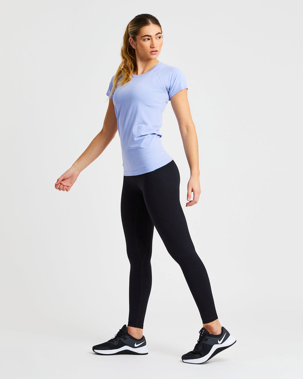 AYBL Embrace Seamless T Shirt Blå | 5036-DXCYG