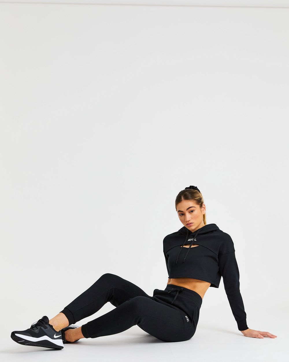 AYBL Everyday Joggers Svarta | 5682-NYEDA