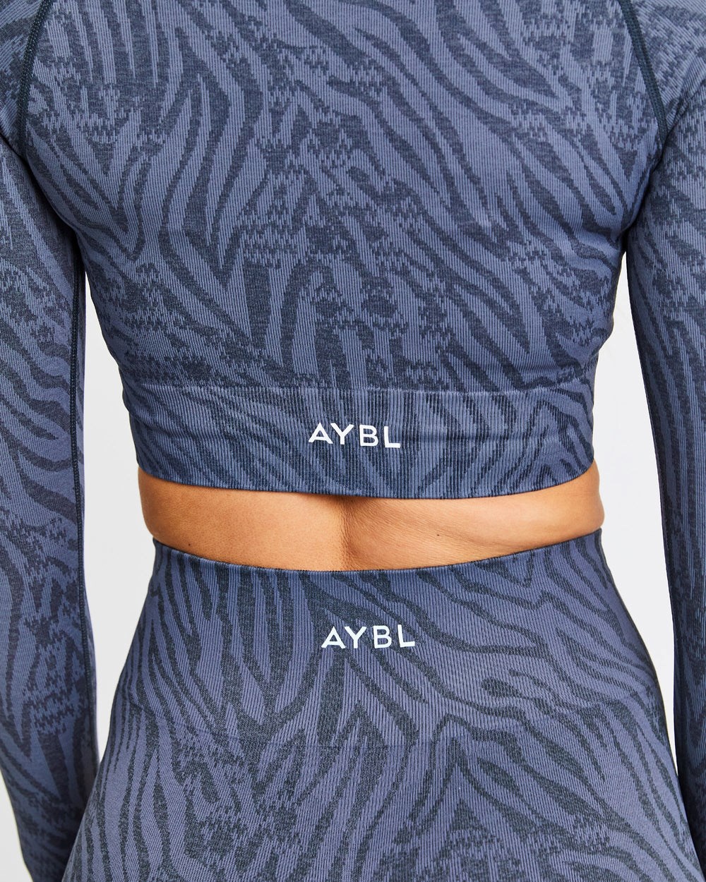 AYBL Evolve Animal Seamless Long Sleeve Crop Top Blå | 4561-UDPEX