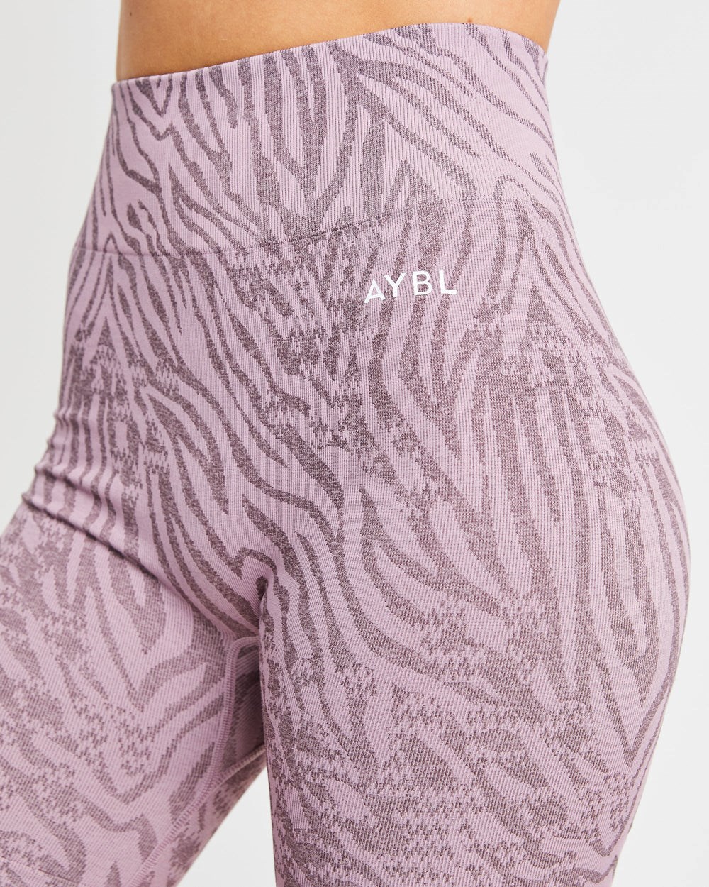 AYBL Evolve Animal Seamless Shorts Mauve Lilac | 3495-DYGBW