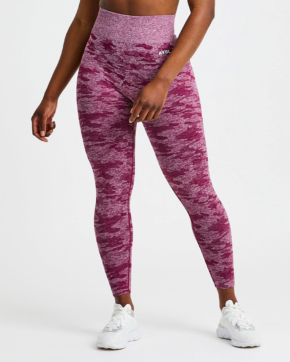 AYBL Evolve Camo Seamless Leggings Vinröda | 4831-WXHGA