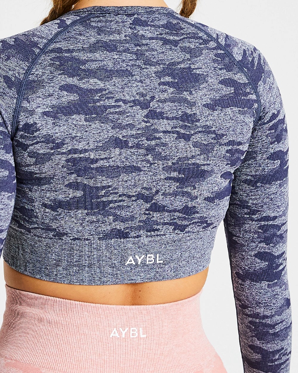 AYBL Evolve Camo Seamless Long Sleeve Crop Top Marinblå | 3694-NZTJM