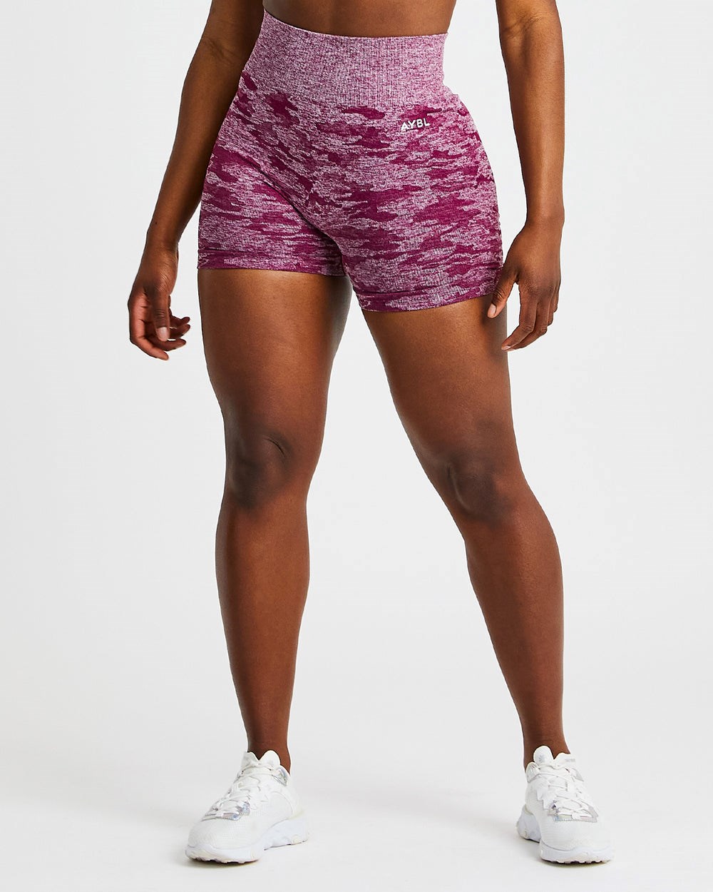 AYBL Evolve Camo Seamless Shorts Vinröda | 8209-YKAMD