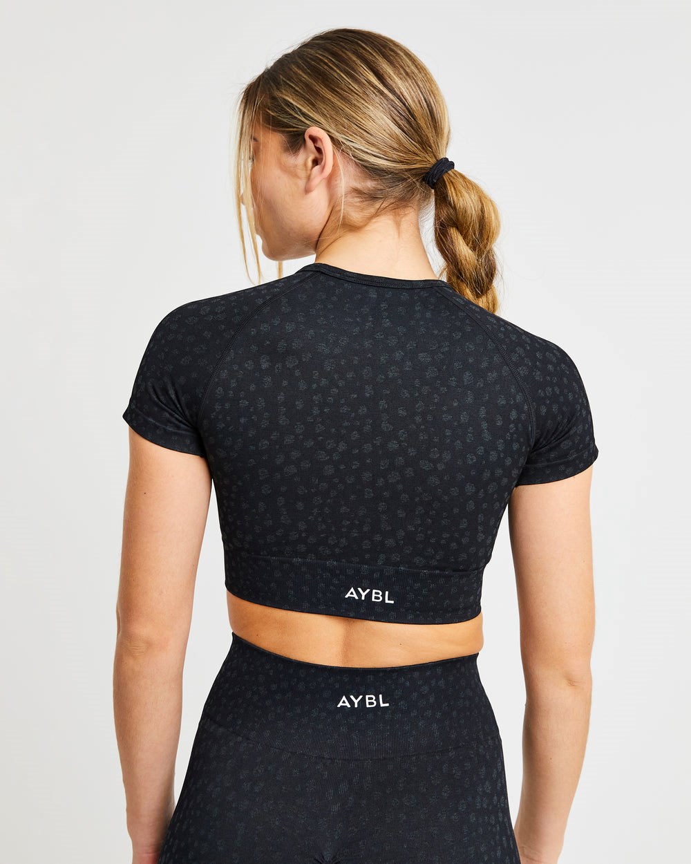 AYBL Evolve Speckle Seamless Crop Top Svarta | 3921-APZJN