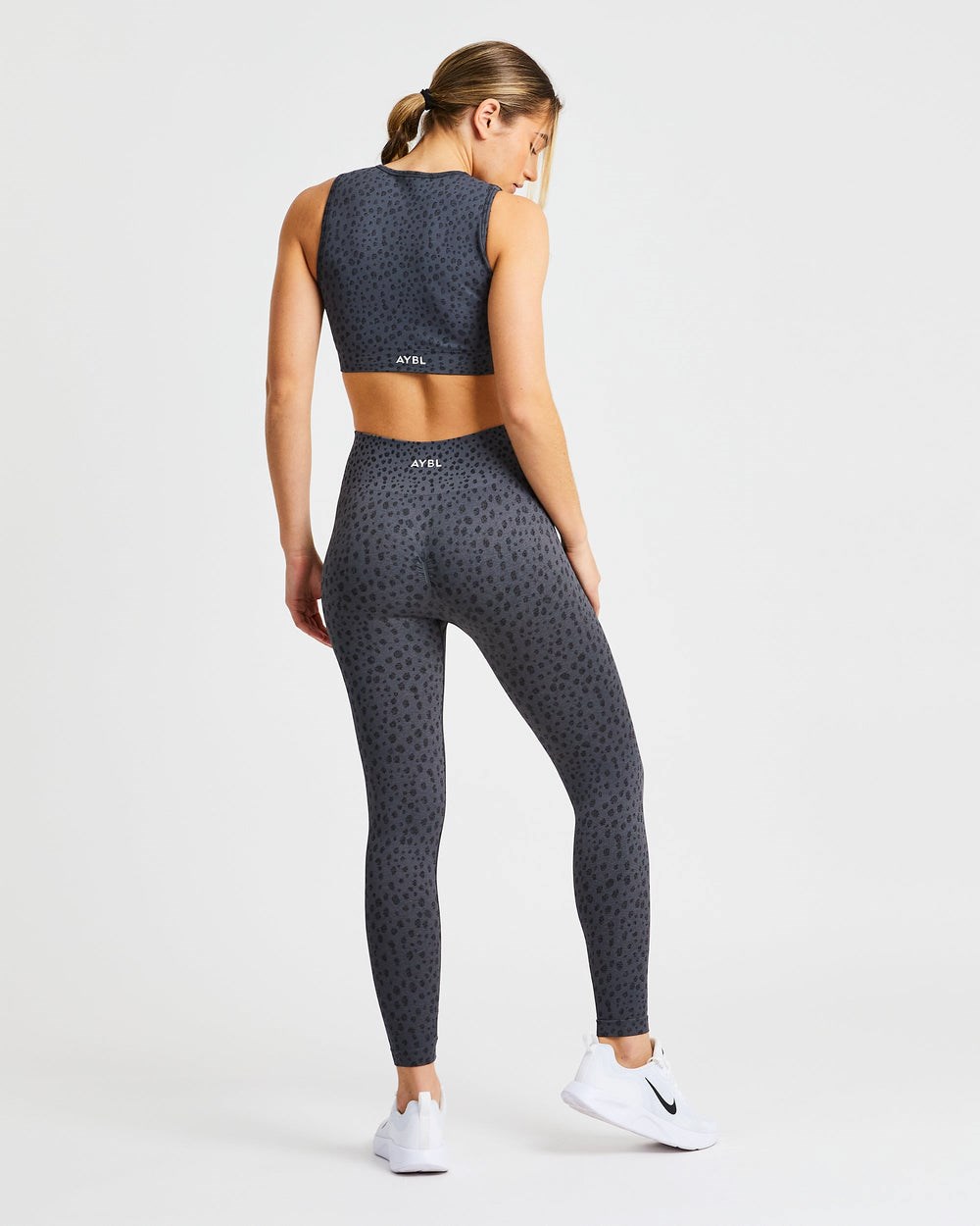 AYBL Evolve Speckle Seamless Crop Vest Charcoal | 0134-UMKSX