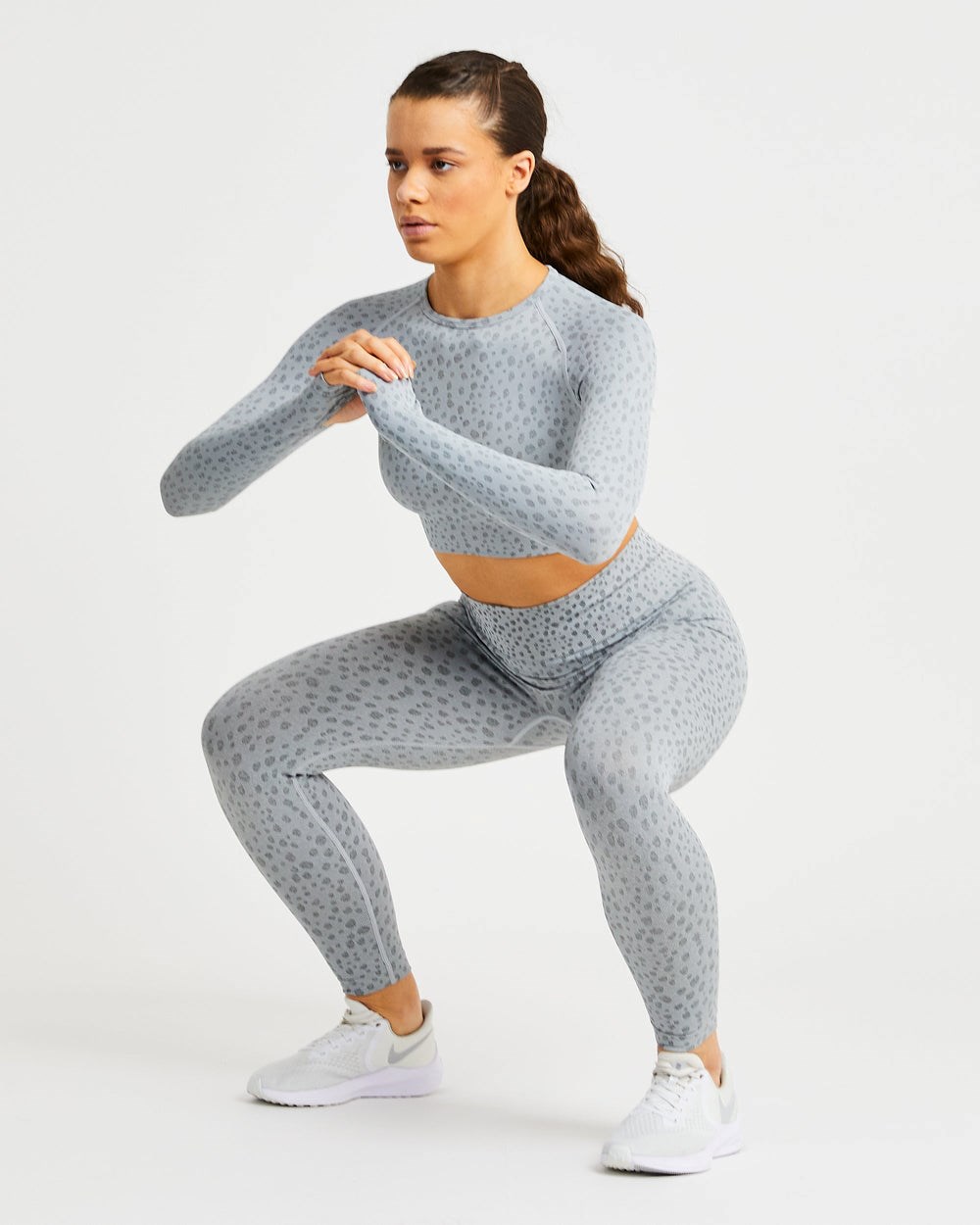 AYBL Evolve Speckle Seamless Long Sleeve Crop Top Ljusgrå | 1503-TIHPR