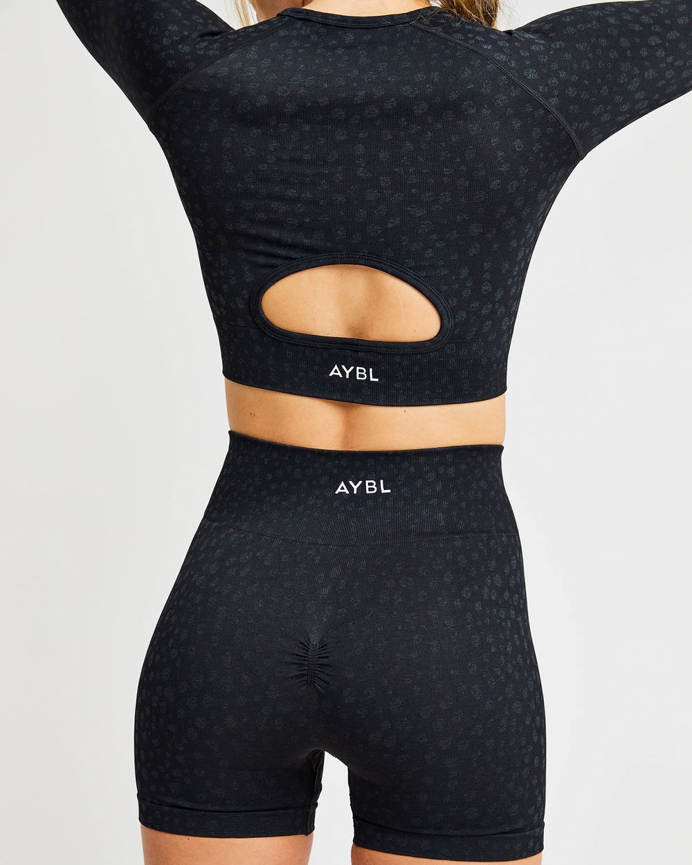 AYBL Evolve Speckle Seamless Long Sleeve Crop Top Svarta | 1509-TRZWC