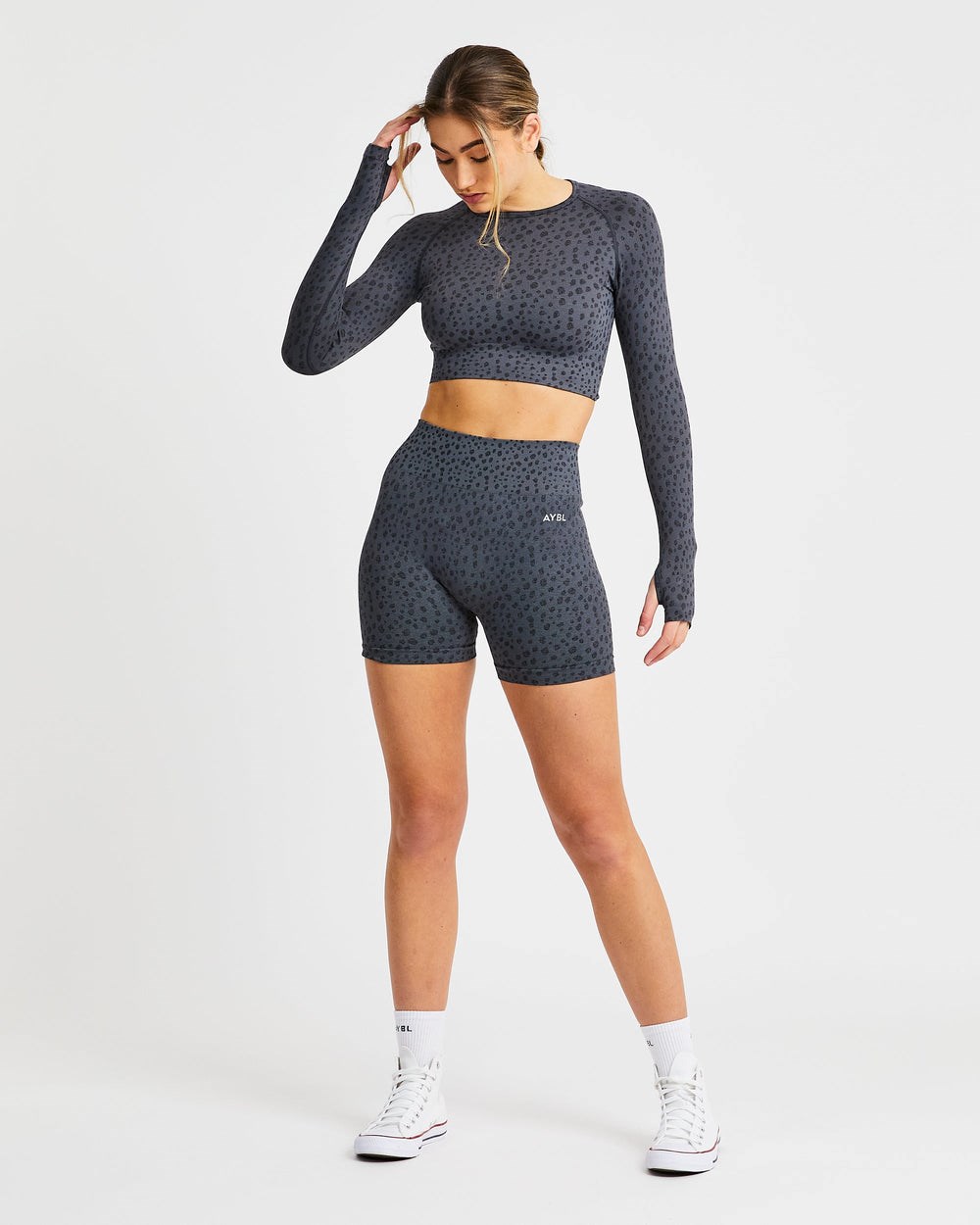 AYBL Evolve Speckle Seamless Long Sleeve Crop Top Charcoal | 2178-MZNTV