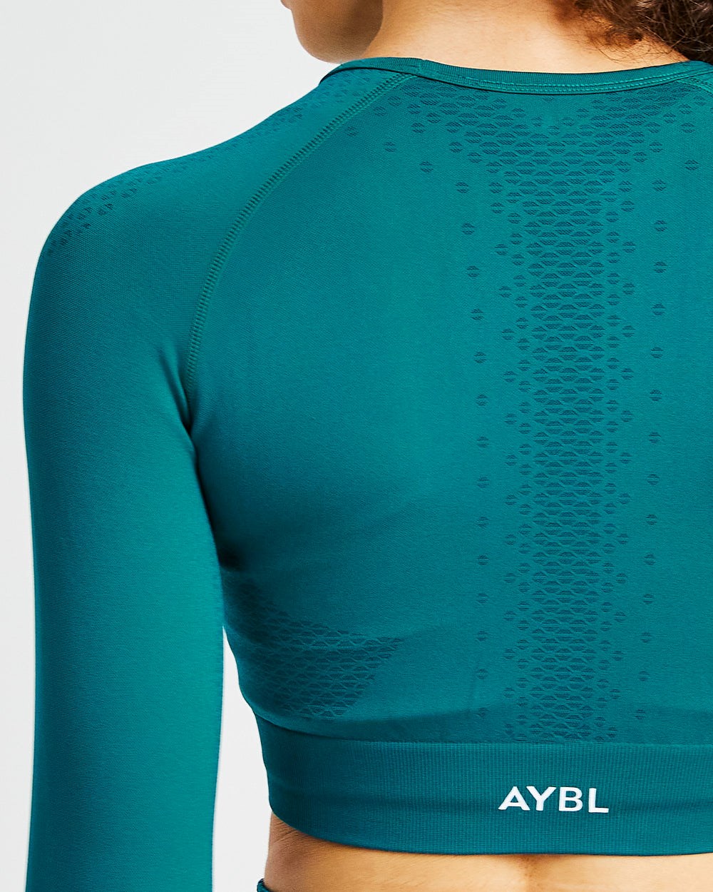 AYBL Ignite Seamless Long Sleeve Crop Top Hyper Teal | 1758-TUOVD