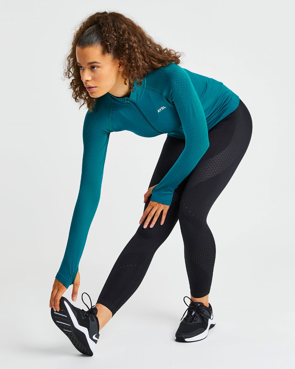 AYBL Ignite Seamless Zip Jacket Hyper Teal | 6021-XPSVI