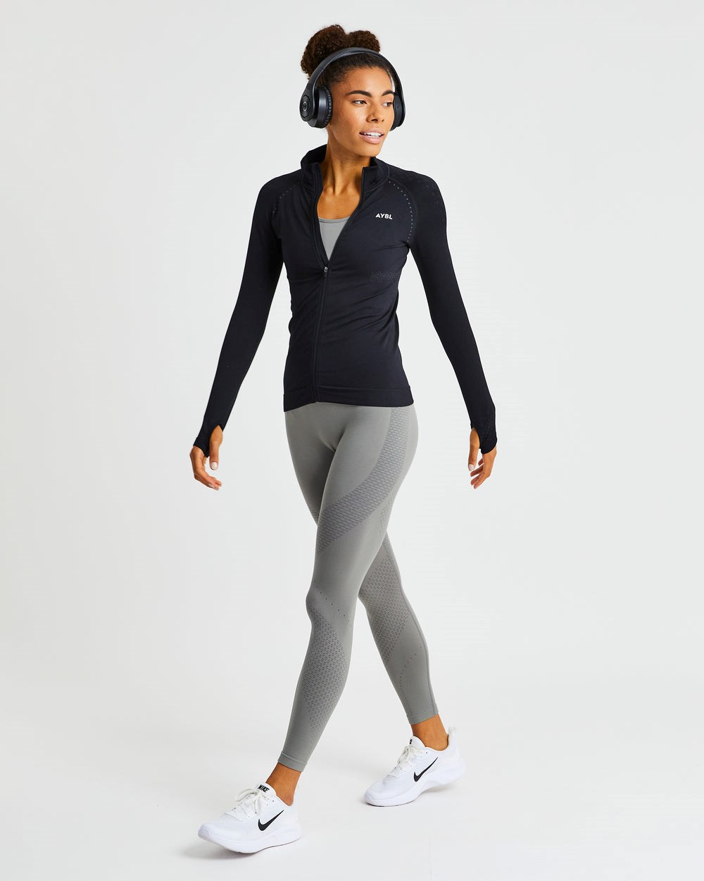 AYBL Ignite Seamless Zip Jacket Svarta | 9570-KYJOZ