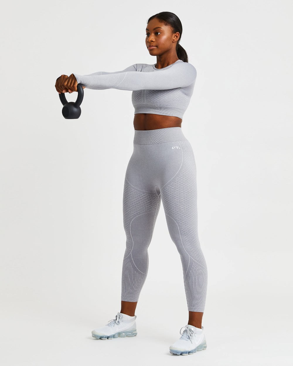 AYBL Impact Seamless Long Sleeve Crop Top Grå | 0483-XHPZD