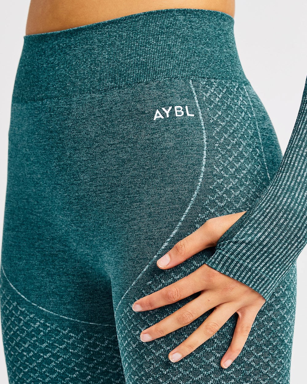 AYBL Impact Seamless Long Sleeve Crop Top Gröna | 3297-OZWGT