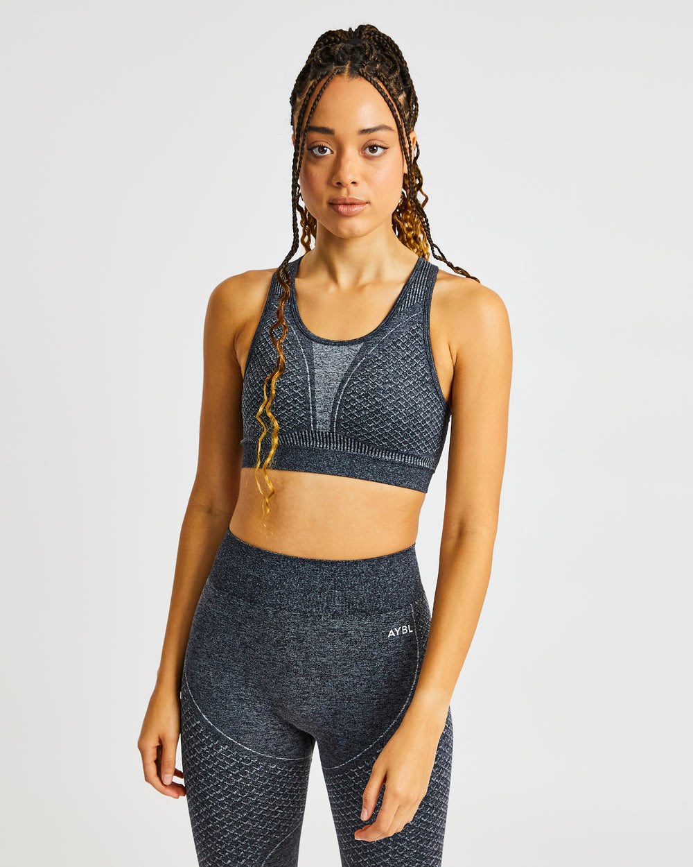 AYBL Impact Seamless Sports Bra Svarta | 5491-ZEQBT