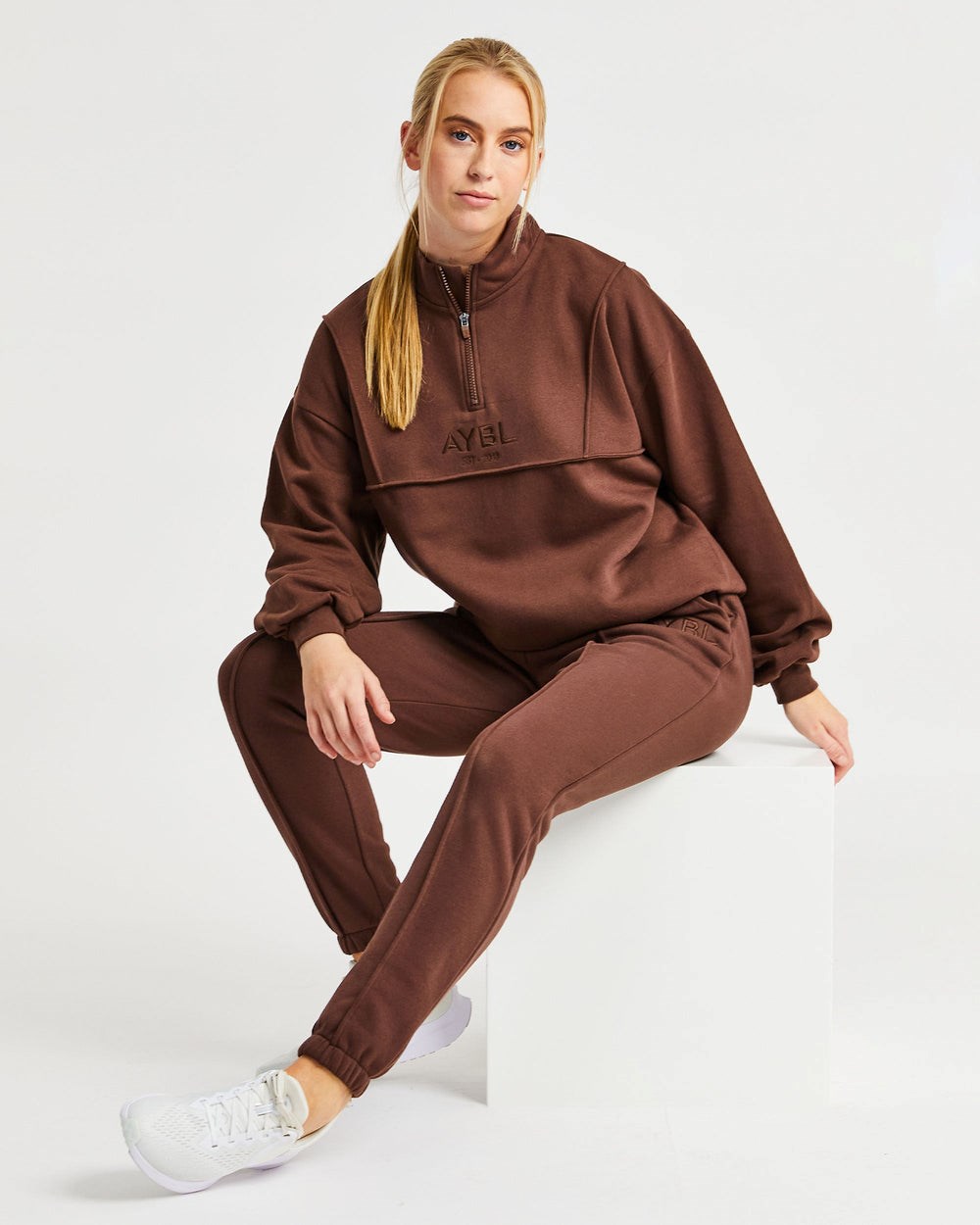 AYBL Luxe Joggers Bruna | 6938-MGZOU