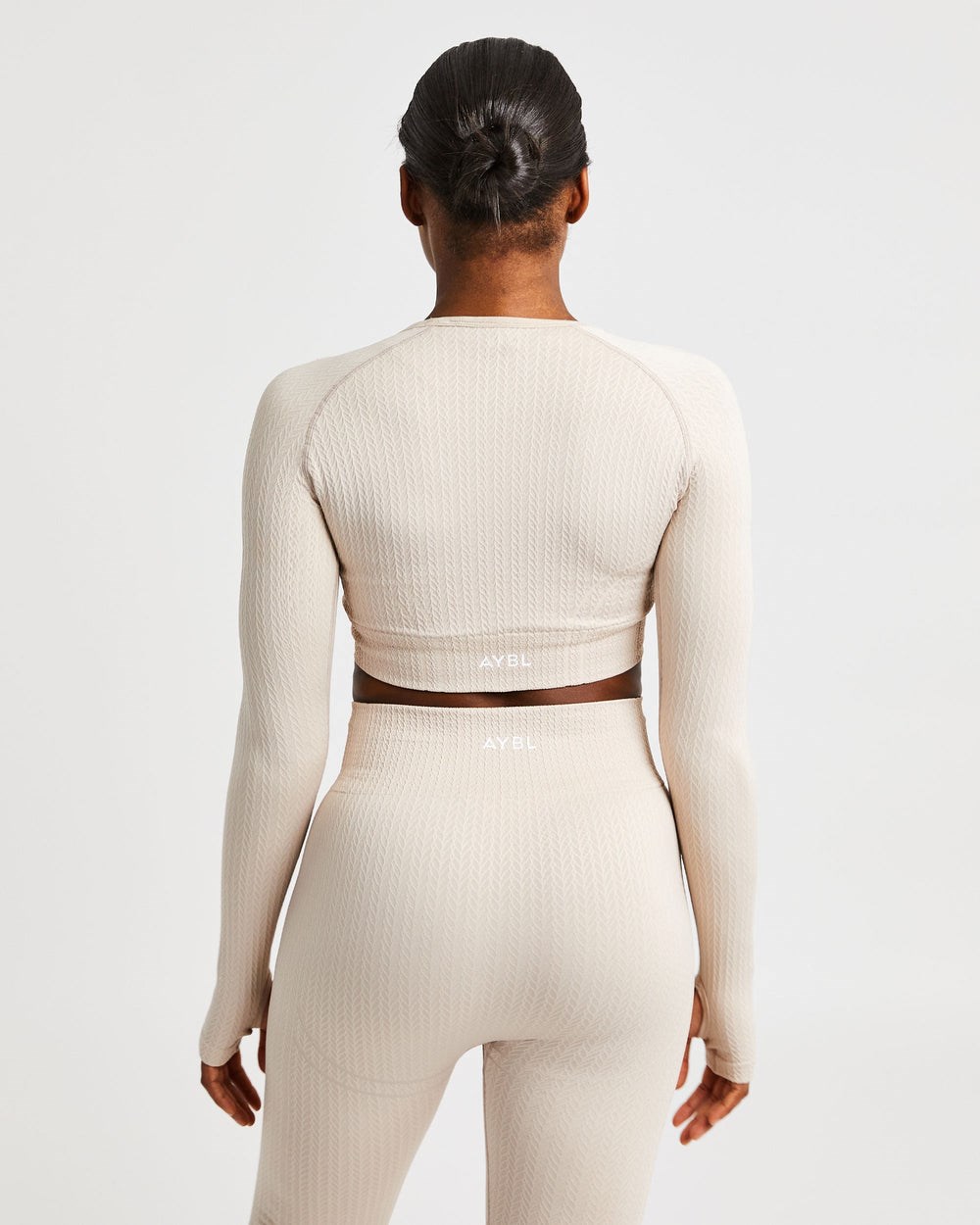 AYBL Luxe Seamless Long Sleeve Crop Top Sand | 3147-USDCY