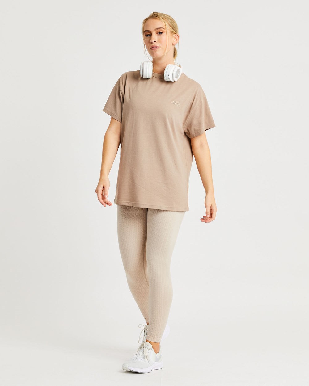 AYBL Luxe T Shirt Mocha | 1869-NWVKI