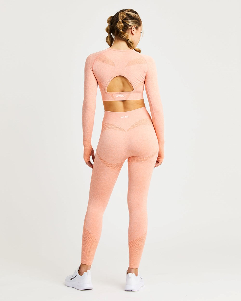 AYBL Motion Seamless Long Sleeve Crop Top Peach Marl | 1743-VBWOC