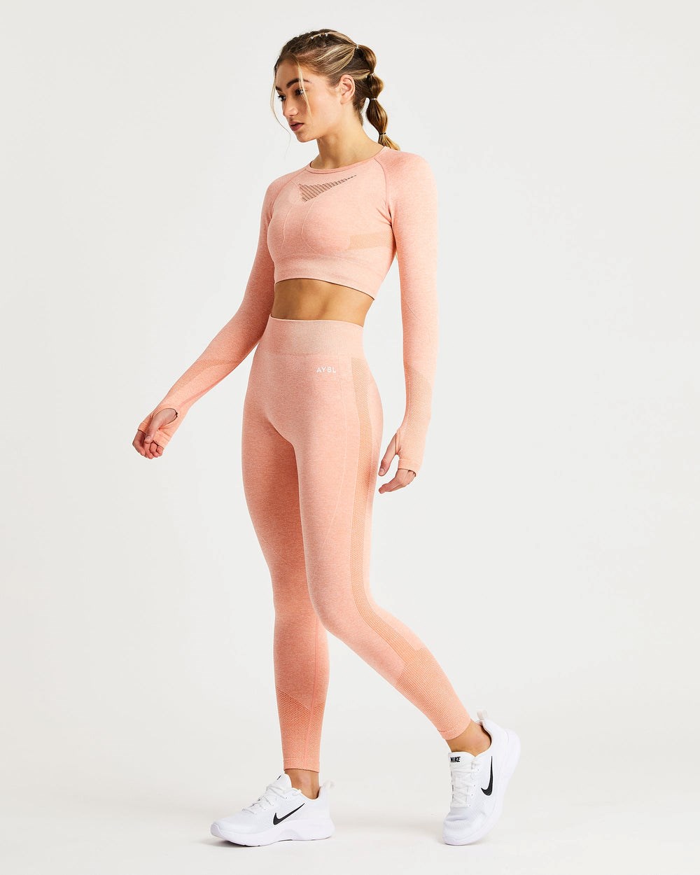 AYBL Motion Seamless Long Sleeve Crop Top Peach Marl | 1743-VBWOC