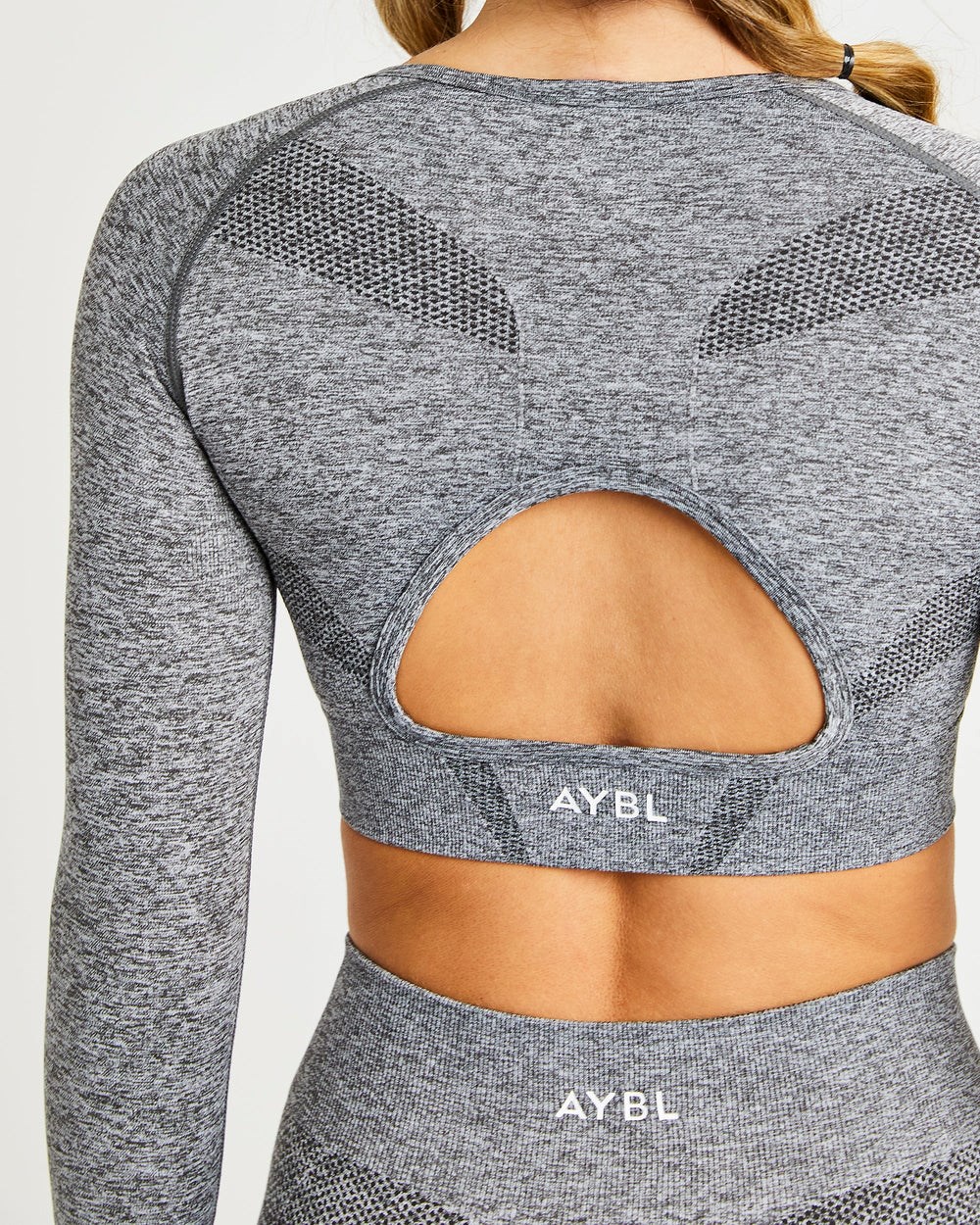 AYBL Motion Seamless Long Sleeve Crop Top Grå | 1856-CGJKV