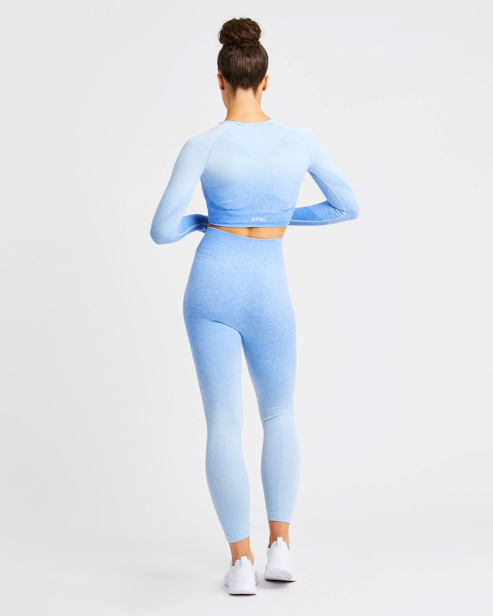 AYBL Pulse Ombré Seamless Long Sleeve Crop Top Blå | 2680-TAHUX