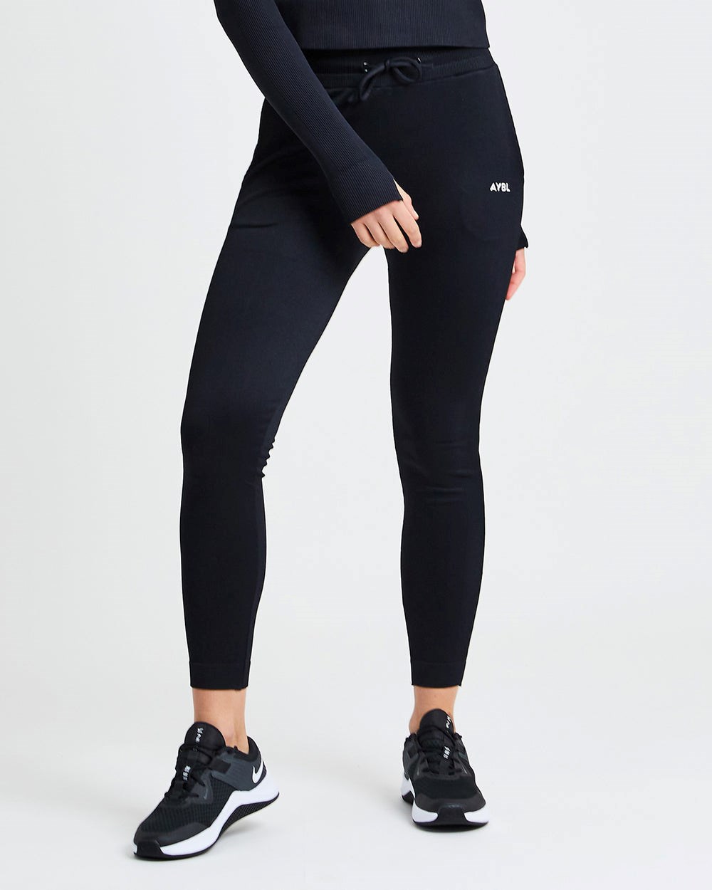 AYBL Recovery Joggers Svarta | 4128-THGDP