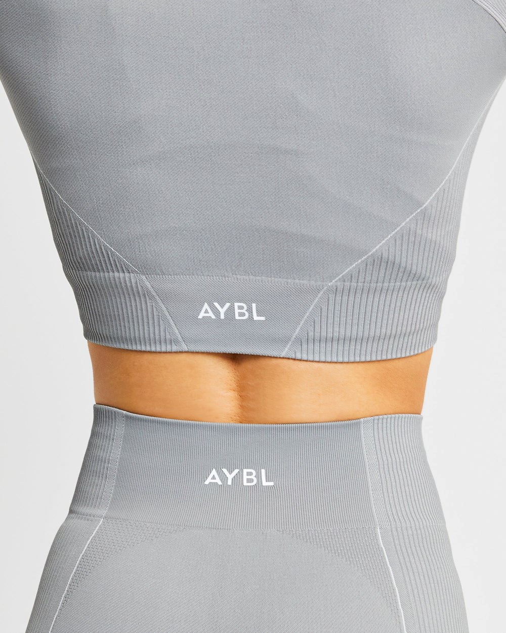 AYBL Reflex Seamless Long Sleeve Crop Top Grå | 1796-FWSRM