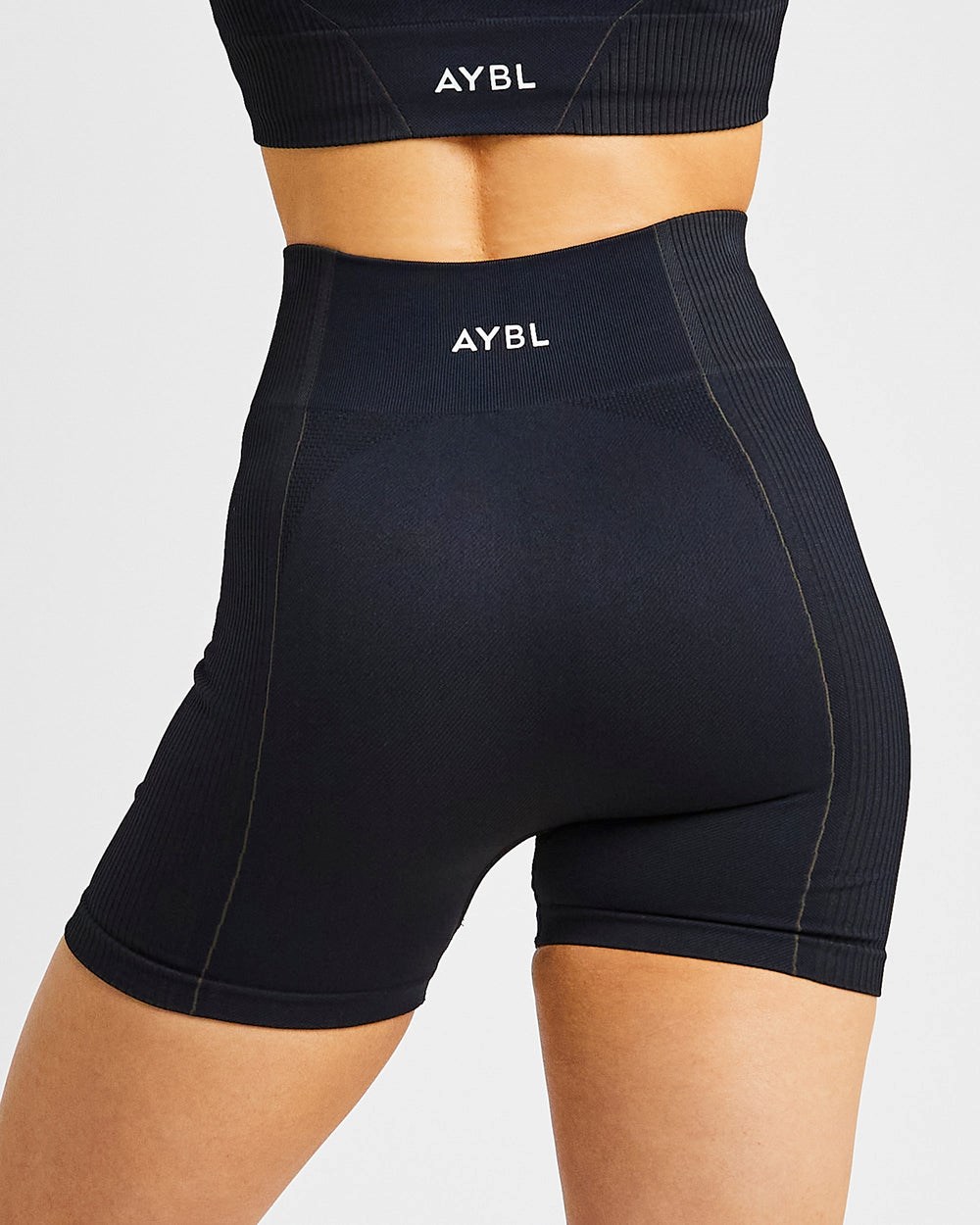 AYBL Reflex Seamless Shorts Svarta | 3672-YTJXE