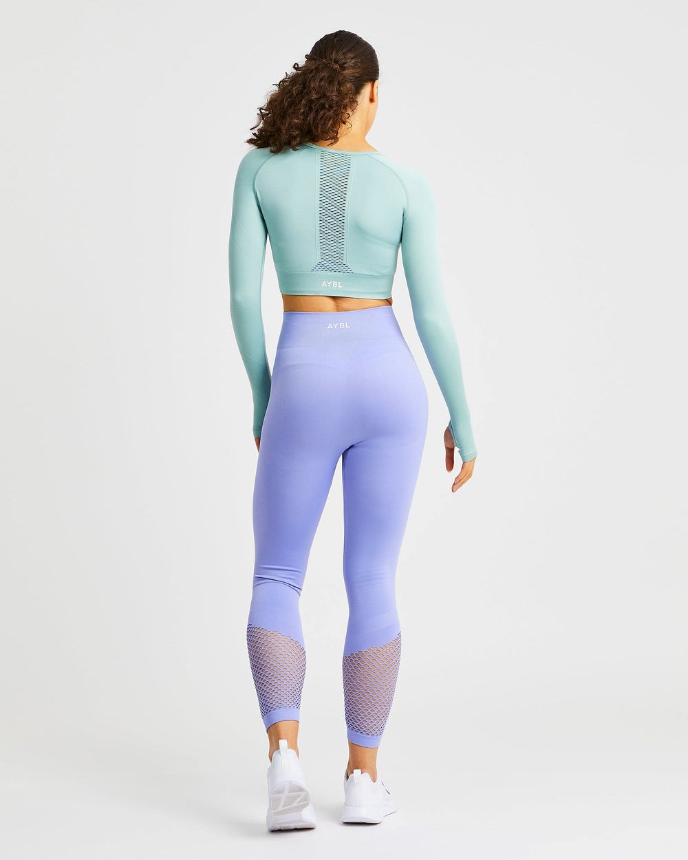 AYBL Reform Seamless Long Sleeve Crop Top Gröna | 0245-PSMIB