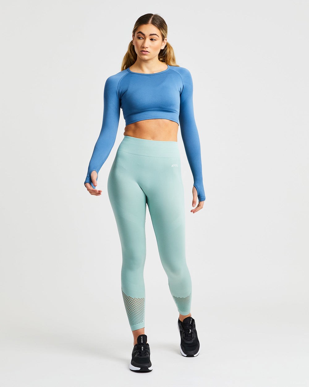 AYBL Reform Seamless Long Sleeve Crop Top Blå | 0825-KDZJX