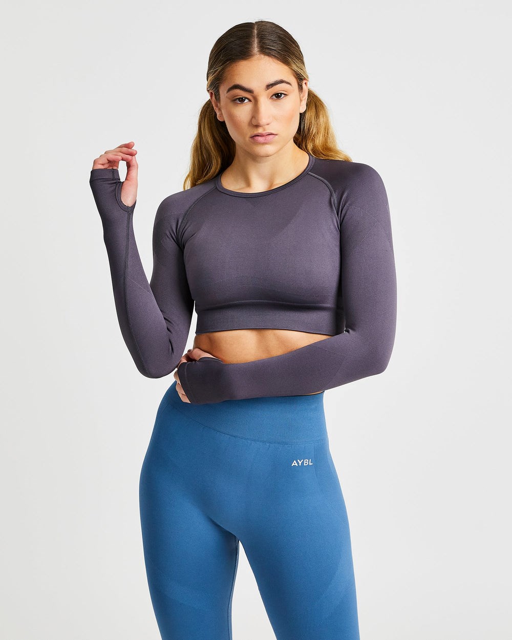 AYBL Reform Seamless Long Sleeve Crop Top Charcoal | 1927-GSOAD