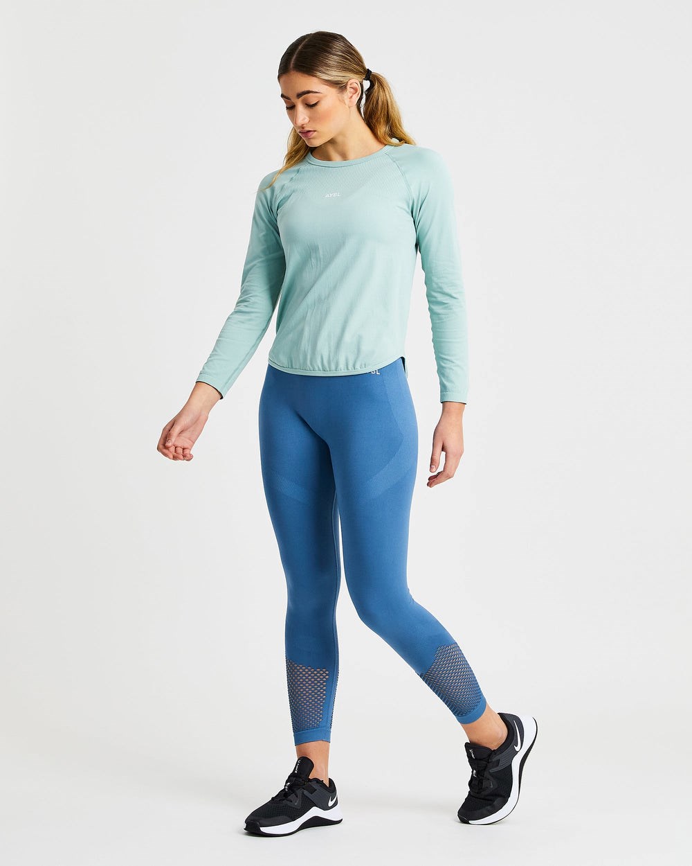 AYBL Reform Seamless Long Sleeve T Shirt Gröna | 0789-GJCMD