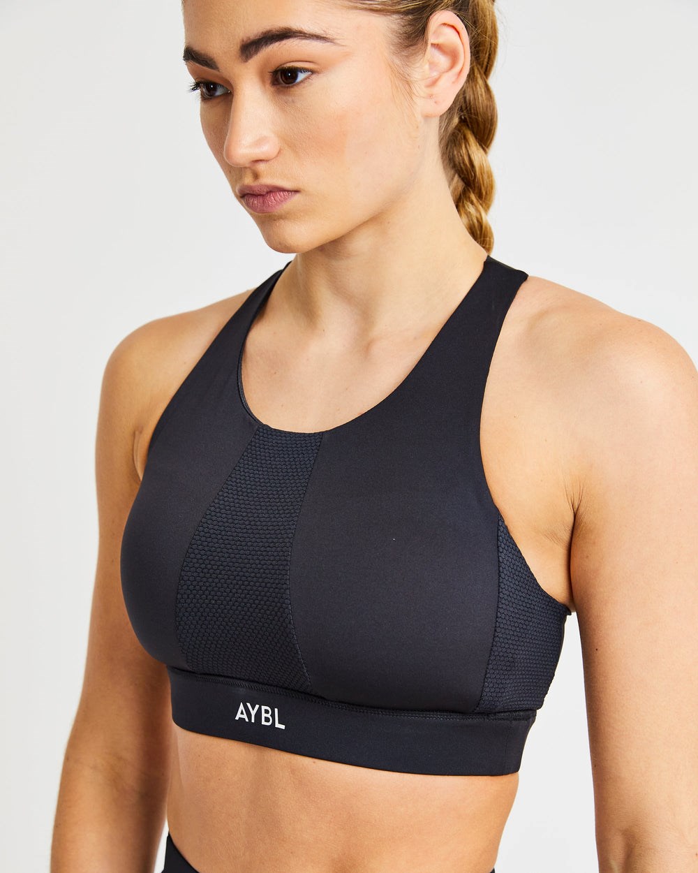 AYBL Sportive High Neck Sports Bra Svarta | 8943-ZHIMA