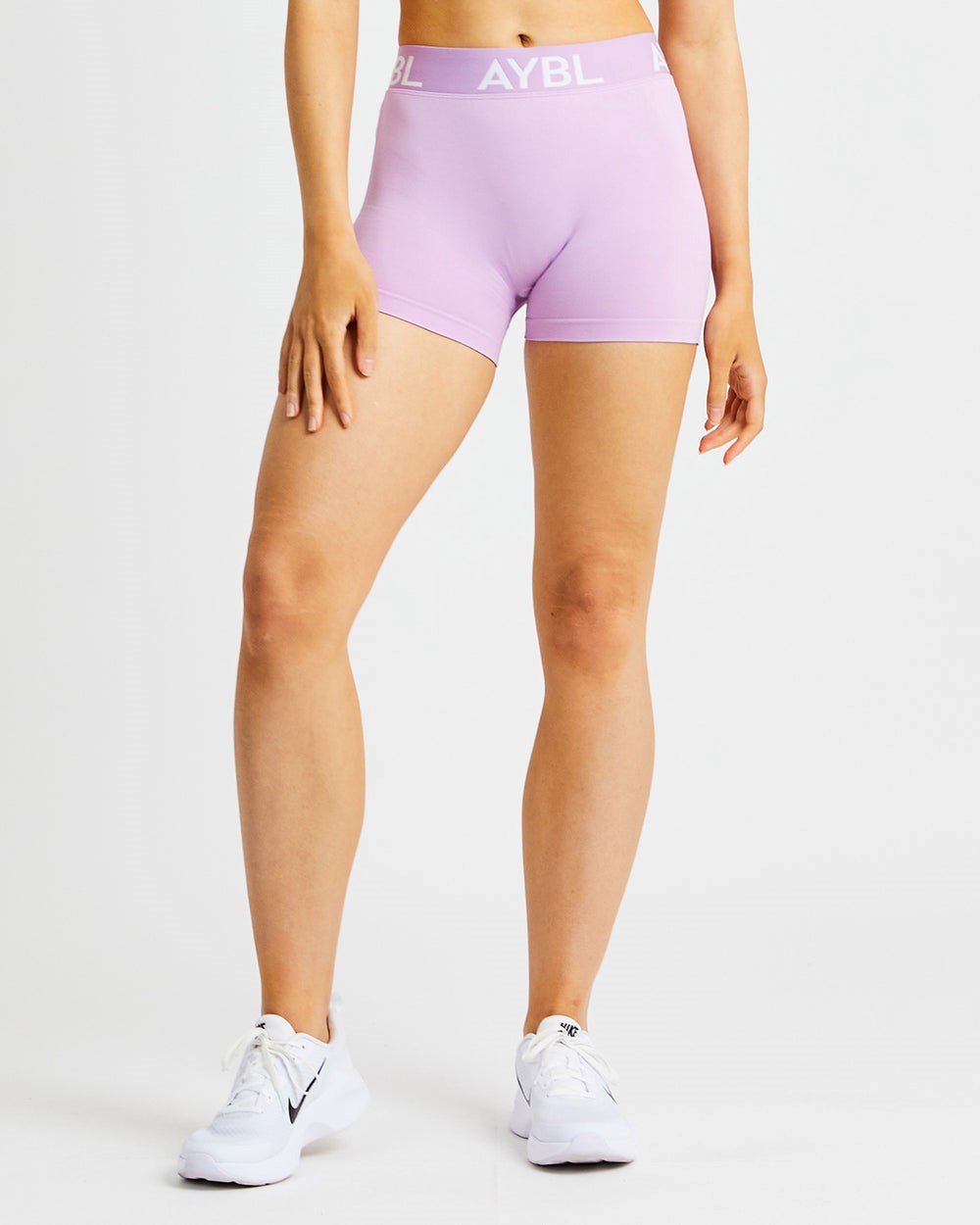 AYBL Staple Seamless Low Rise Shorts Rosa | 0319-DHFMP