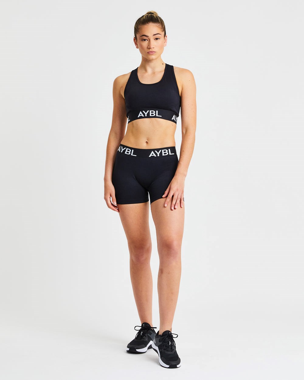 AYBL Staple Seamless Sports Bra Svarta | 6415-GENKJ