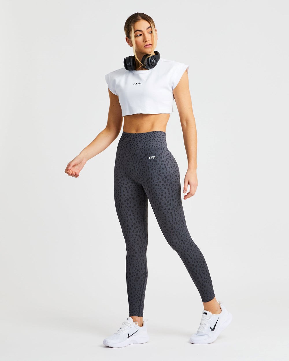 AYBL Tränings Crop Top Vita | 4861-XYIZV