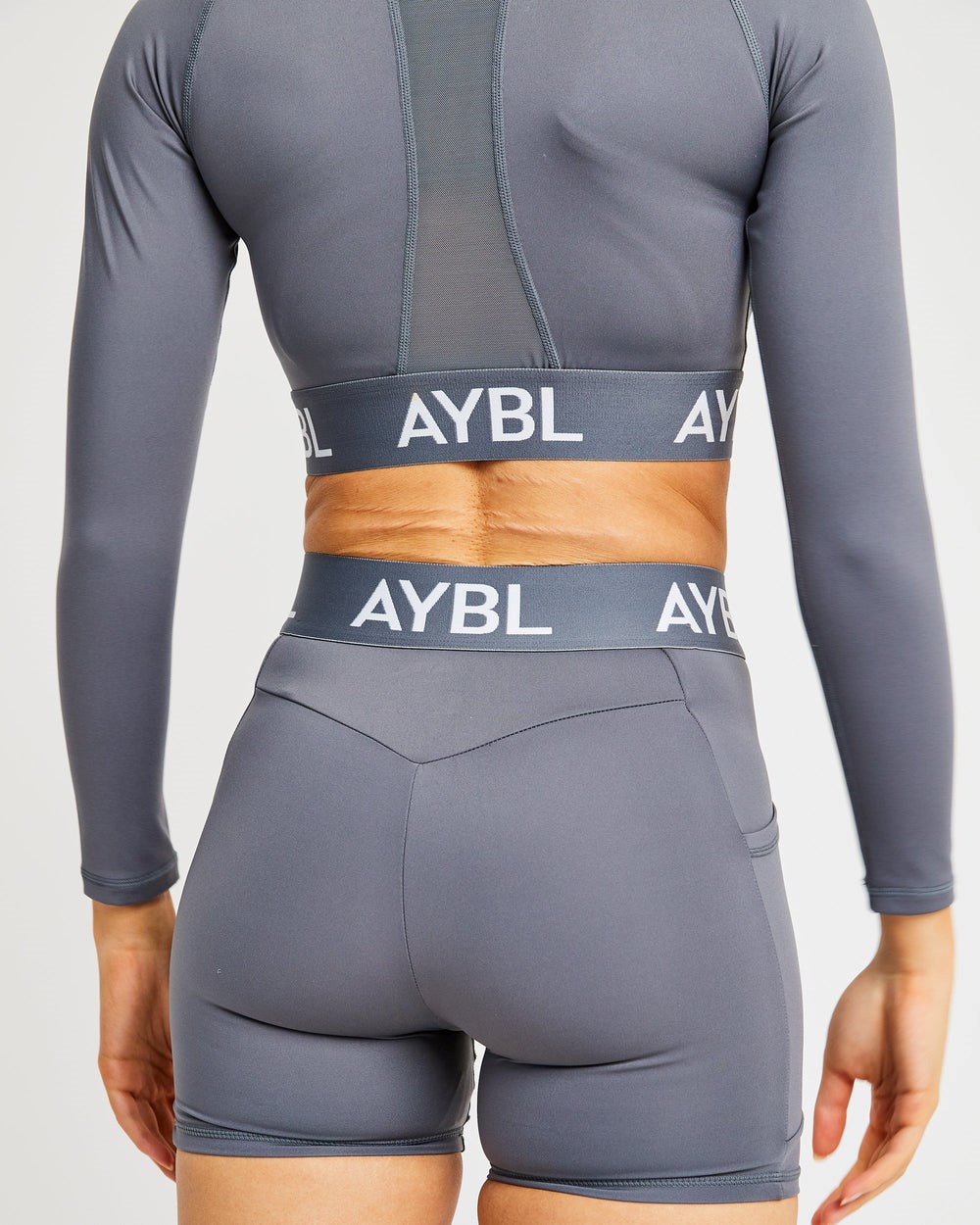 AYBL Tränings Long Sleeve Crop Top Grå | 6913-AMJIN