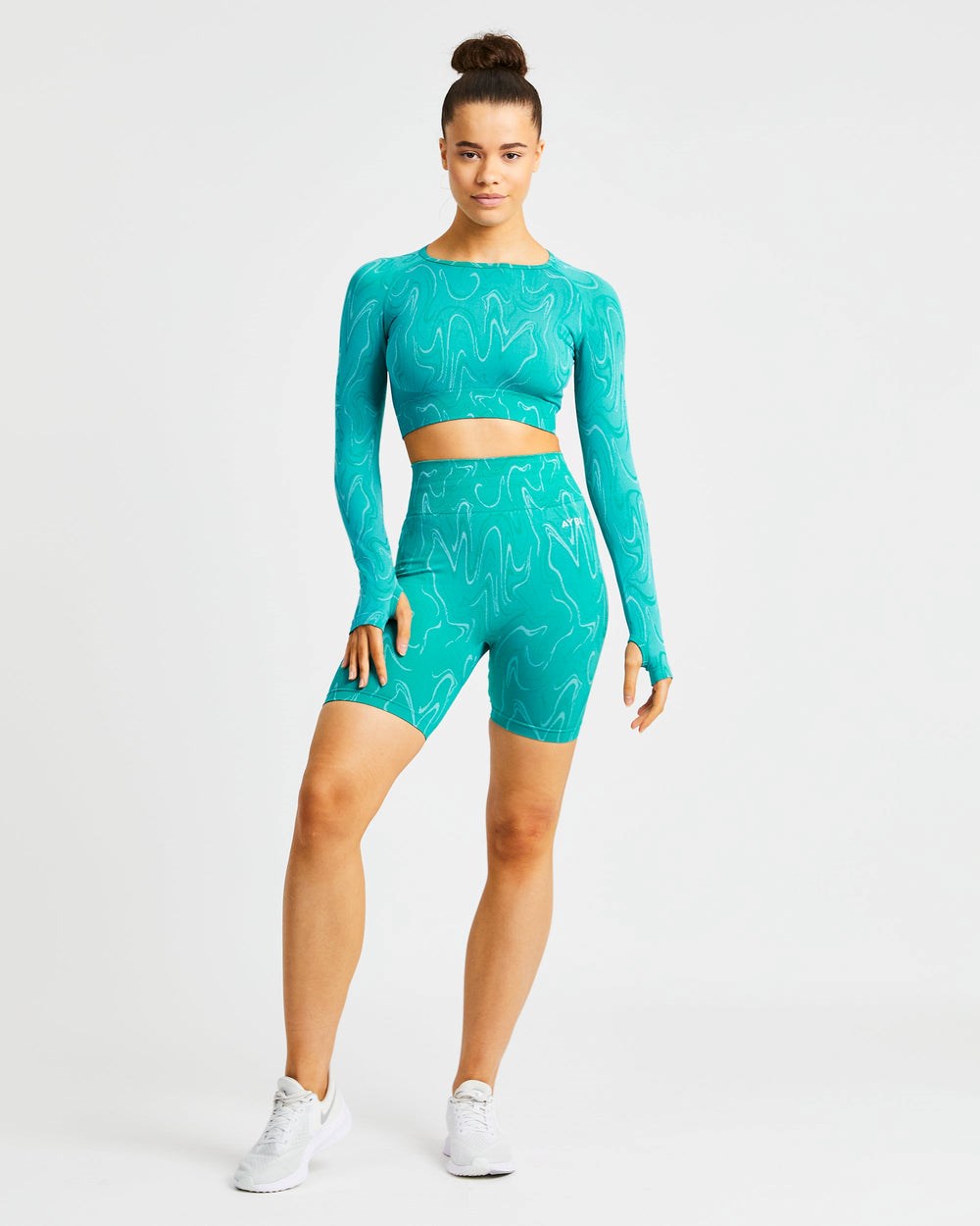 AYBL Velocity Seamless Long Sleeve Crop Top Turkos | 3076-JMSLE